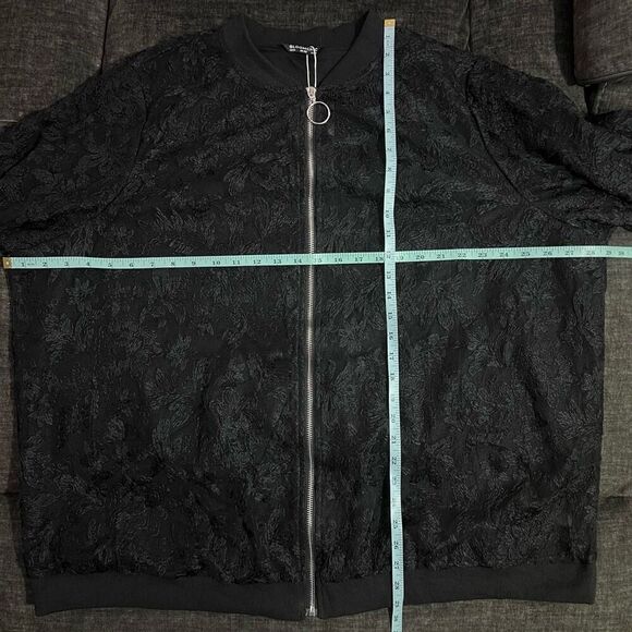 Bloomchic Double Lace Varsity‎ Jacket - Picture 14 of 15